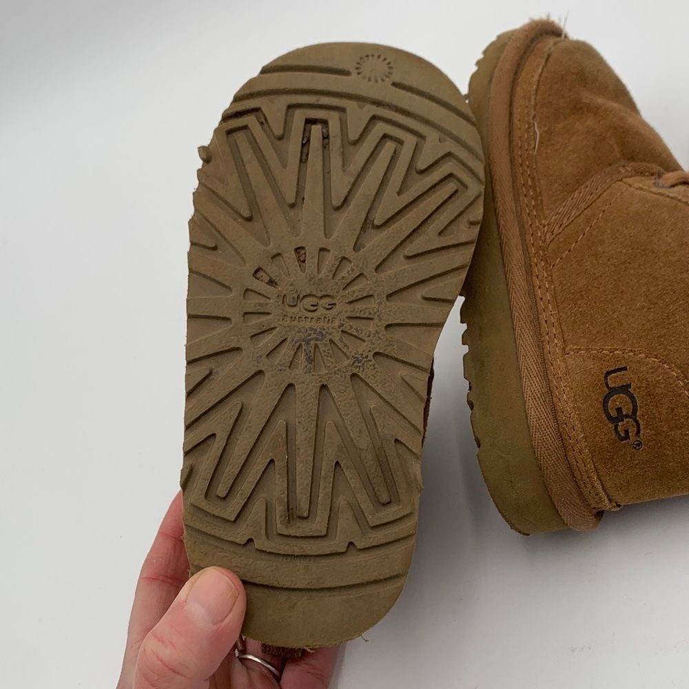 UGG Neumel Lace Up Suede Boots Toddler Size 10 Chestnut - Picture 9 of 10